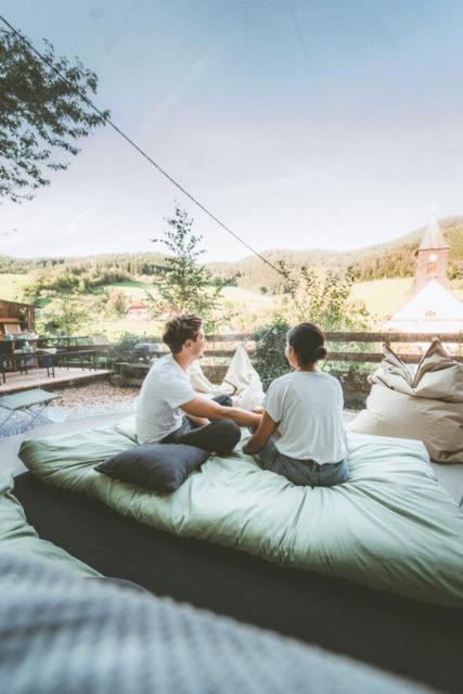 Living Timeless- Bubble Tent Elzach Inklusive Hot Tube Badefass- Schlafen Unterm Sternenhimmel Eksteriør billede